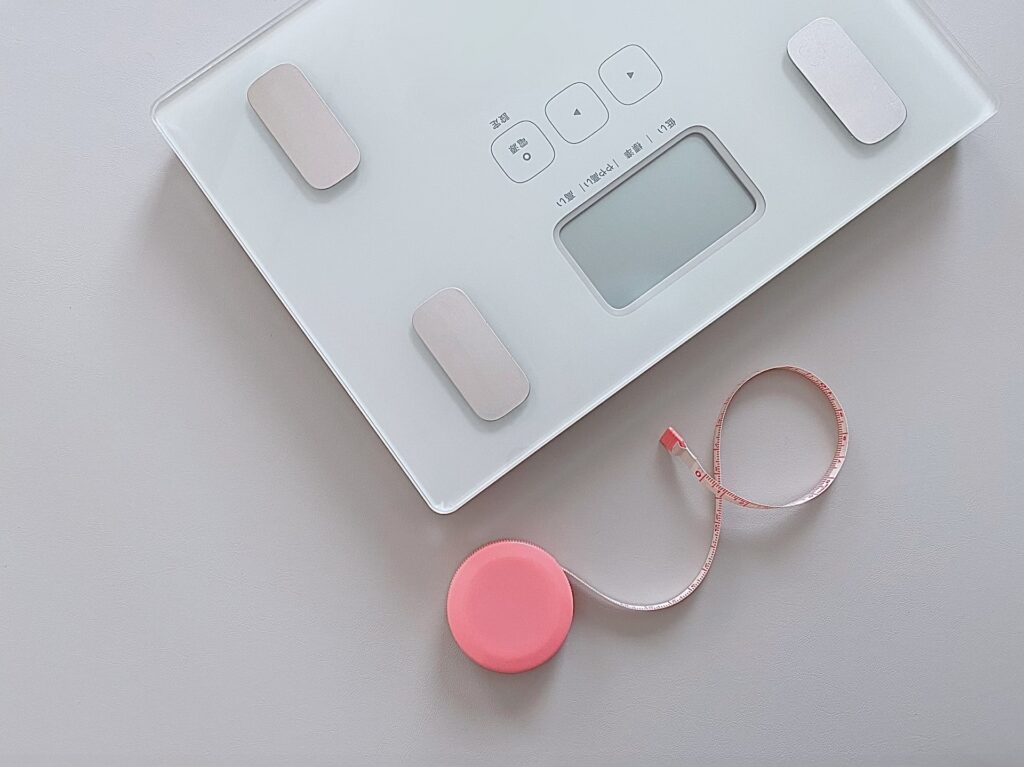 体重計とメジャー